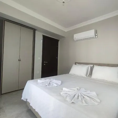 Golden Lake Resorts